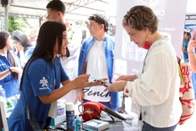 Estudiantes demuestran su talento en la feria ‘Market Fest Semillas de Emprendimiento 2025’