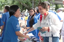 Estudiantes demuestran su talento en la feria ‘Market Fest Semillas de Emprendimiento 2025’