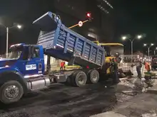 ¡Centro de Cali se recupera! Alcaldía Eder trabaja 24 horas en recuperación de vías claves en este punto de la ciudad