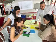 Alcaldía de Cali fortalece la formación en derechos humanos con  trabajadores de Emcali