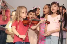 En medio de retos, desafíos, una articulación gubernamental, un mapeo claro y el reconocimiento a las experiencias significativas de los docentes finalizó el Foro Educativo Distrital 2025