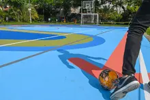 Canchas múltiples renovadas en las comunas 7, 13, 14, 18 y 19, ya están al servicio de la comunidad