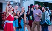 Cerca de 120 parejas de baile aficionado compitieron por un lugar en el Salsódromo 2025, el corazón salsero de la Feria de Cali