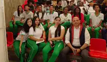 Jóvenes de Cali celebran las nuevas oportunidades de acceso a educación superior anunciadas por el alcalde Alejandro Eder
