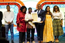 La Alcaldía de Alejandro Eder reconoce el liderazgo de lideres y lideresas en el marco de la Gala Cali, Orgullosamente Afro