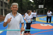 Buenos Aires vuelve a moverse: adultos mayores retoman sus rutinas tras la renovación del escenario deportivo
