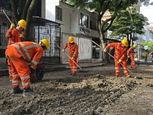 ¡Ciudad 2000 se recupera! Alcaldía Eder avanza la restauración de las vías de este emblemático barrio de Cali 
