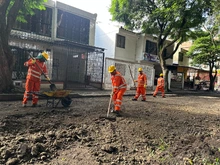 ¡Ciudad 2000 se recupera! Alcaldía Eder avanza la restauración de las vías de este emblemático barrio de Cali 