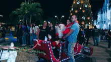 ‘La sucursal de la Navidad’ sigue brillando: Alcaldía de Cali respalda a vendedores informales y artistas en el alumbrado