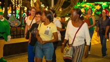 Cali vive un ‘Alumbrado Navideño’ seguro, inclusivo y lleno de amor por nuestros abuelos