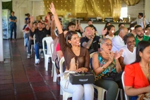 Emprendedores y MiPymes de Cali se fortalecen con entrega de insumos de Capital Semilla