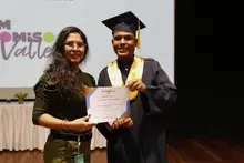 De la formación al futuro: 38 jóvenes celebran su graduación con Datic y Rumbo Joven