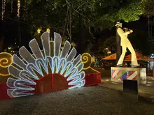 Luz, comunidad y tradición: el Parque Obrero se transforma esta  Navidad