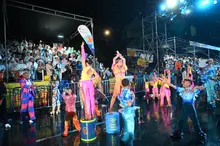 Ni la lluvia detuvo a los bailarines caleños: brillo y resiliencia en la Autopista Suroriental