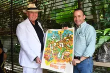 Embajador John McNamara recorre el Barrio Obrero y conoce la apuesta de Cali por la cultura y la renovación urbana