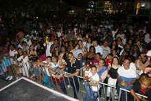 La Feria se toma el Distrito de Aguablanca: música, baile y alegría en la Caseta del Bulevar del Oriente