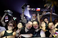 Caleños y turistas disfrutaron, a ritmo de salsa, los dos días en la ‘Calle de la Feria’
