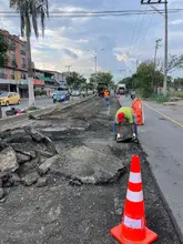 Recuperación total de la Avenida Ciudad de Cali, prometida por el alcalde Eder, avanza a buen ritmo