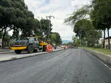 ¡Diciendo y haciendo! Primeros 600 metros de la Avenida Ciudad de Cali ya están siendo pavimentados