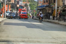 Habitantes del Aguacatal valoran la rehabilitación de su principal vía de acceso: ¡así recuperamos Cali!