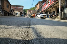 Habitantes del Aguacatal valoran la rehabilitación de su principal vía de acceso: ¡así recuperamos Cali!