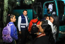 Cali garantiza, desde el primer día de clase, transporte escolar y alimentación a los estudiantes de educación oficial