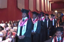 Mujeres cuidadoras de las comunas 15 y 20 podrán culminar su bachillerato: inscripciones abiertas