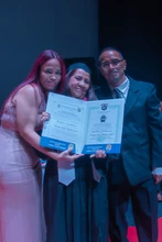 Mujeres cuidadoras de las comunas 15 y 20 podrán culminar su bachillerato: inscripciones abiertas