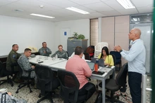 La Administración Distrital de Cali y la Fuerza Aeroespacial trabajan juntos para definir qué tan alto puede crecer el centro de Cali
