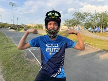 El ‘Juanes’ del barrio El Poblado ganó dos oros en el campeonato nacional y pedalea firme hacia el Mundial de BMX en Australia
