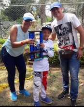 El ‘Juanes’ del barrio El Poblado ganó dos oros en el campeonato nacional y pedalea firme hacia el Mundial de BMX en Australia
