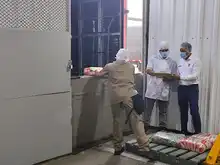 La Secretaría de Educación Distrital verifica procesos de inocuidad alimentaria del PAE en las bodegas de los operadores