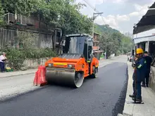 La vía al Aguacatal estrena nueva carpeta asfáltica