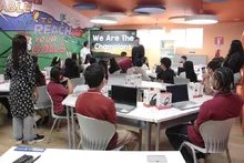 Institución Educativa Villacarmelo estrena moderna sala de bilingüismo para fortalecer el aprendizaje del inglés