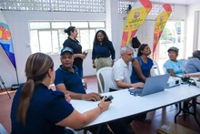 Tras 30 años de abandono, comunidad del barrio El Recuerdo celebró la transformación de su sede comunal