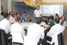 Secretaría de Educación descentraliza su gestión: transparencia y resultados llegan a la Comuna 14 con ‘Cali Educa y Responde’