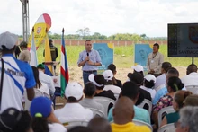 Oriente de Cali transforma sus residuos en oportunidades con la primera compostera comunitaria