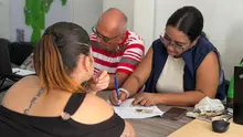 ‘De la mano con las víctimas’ llega a la Comuna 1 con oportunidades, inclusión y acompañamiento social