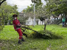 Comunidad, Alcaldía y Policía lideran intervención integral en el Puente de los Mil Días