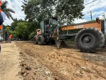 La nueva maquinaria es patrimonio público y fortalecerá la recuperación vial de Cali