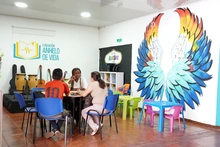 Educación que abraza y transforma a personas en condición de enfermedad