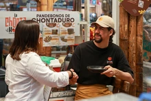 EDRU alcanza 90 % de caracterización socioeconómica en la Plaza de Mercado Alameda para avanzar en su renovación
