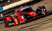 Gran triunfo del piloto caleño Óscar Tunjo en Estados Unidos por el ‘Campeonato IMSA Endurance’