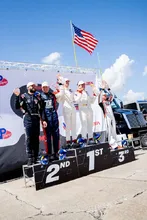 Gran triunfo del piloto caleño Óscar Tunjo en Estados Unidos por el ‘Campeonato IMSA Endurance’