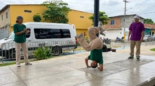 Cali se mueve al ritmo del talento de sus barrios: ¡se busca al mejor imitador de Michael Jackson en el Bulevar del Oriente!
