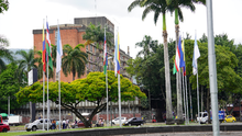 Alcaldía de Cali inicia proceso para el mantenimiento de las banderas de la ciudad