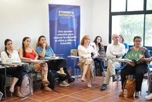Cali pone la ciencia al servicio de las aulas: decisiones con datos para mejorar la lectura y la convivencia escolar