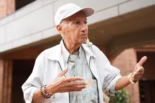 “Me salvaron la vida”: gestor cultural de Cali de 84 años, aseguró su tranquilidad gracias al programa BEPS de la Alcaldía