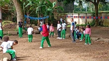 Programa ‘Deporte al Barrio’ llevó recreación a más de 400 niños en la Institución Educativa de Navarro