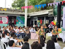 Alcaldía acompañó jornada en la que más de 1.200 estudiantes de Cali recibieron zapatos nuevos para ir a sus colegios